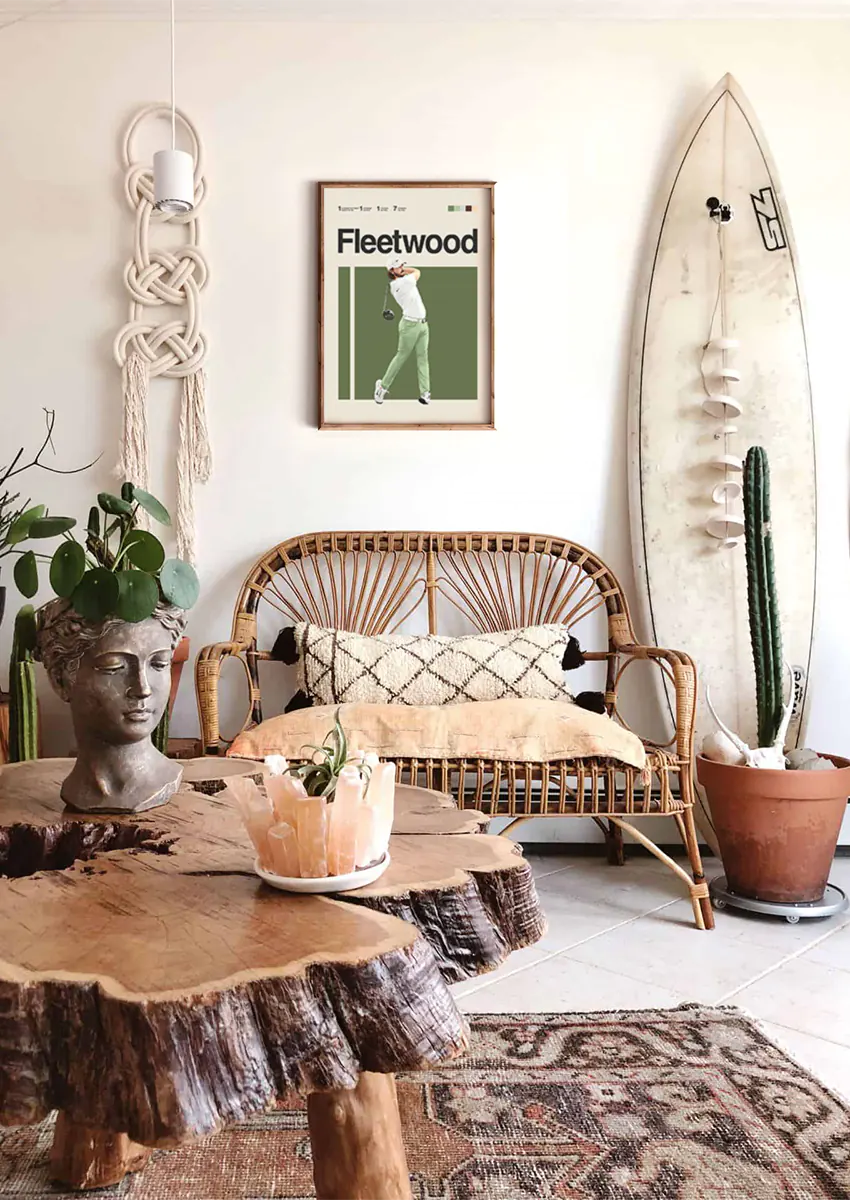 Modern golf wall art of Tommy Fleetwood in minimalist design